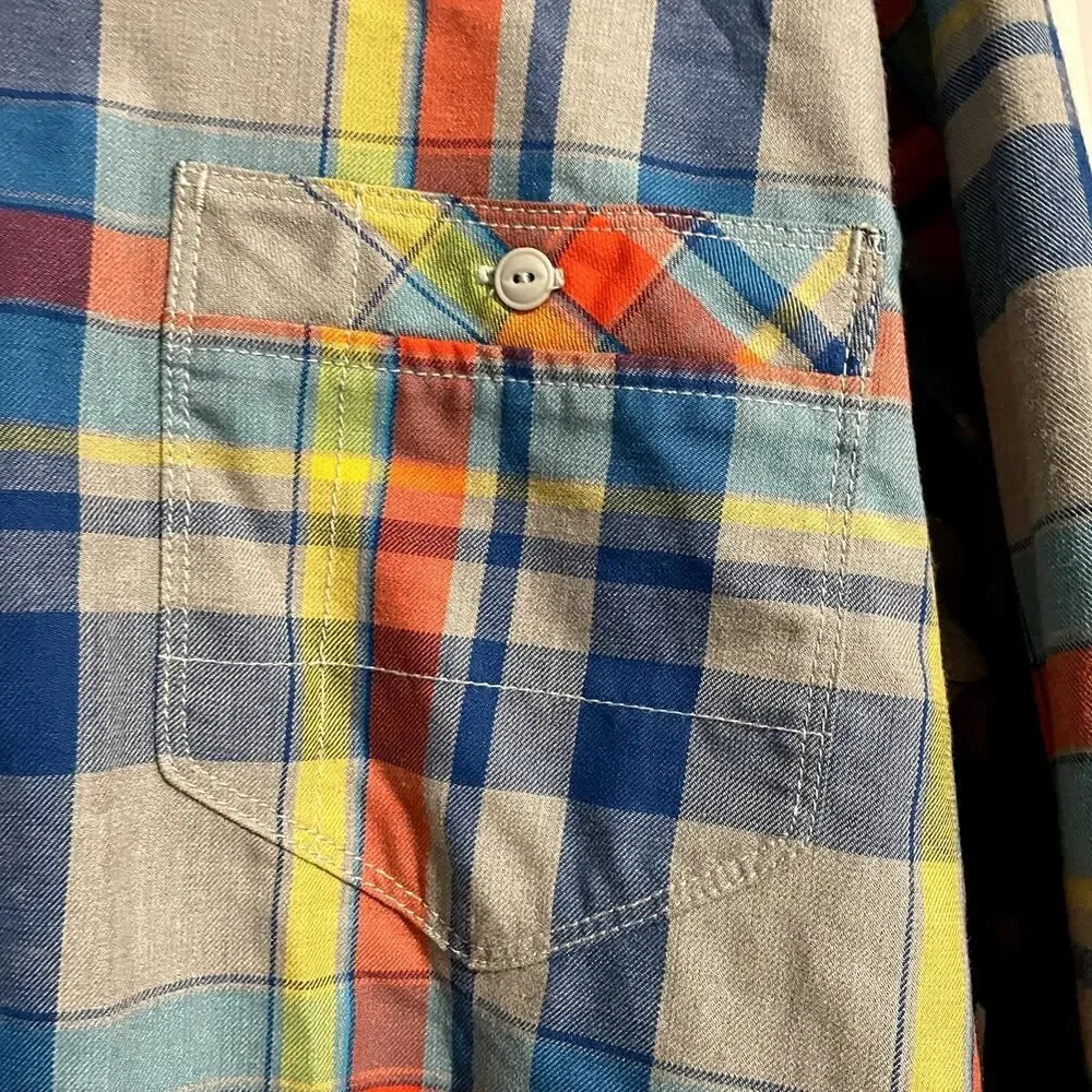 The North Face Men's Plaid Long sleeve Shirt Casual Button Down Size: Large